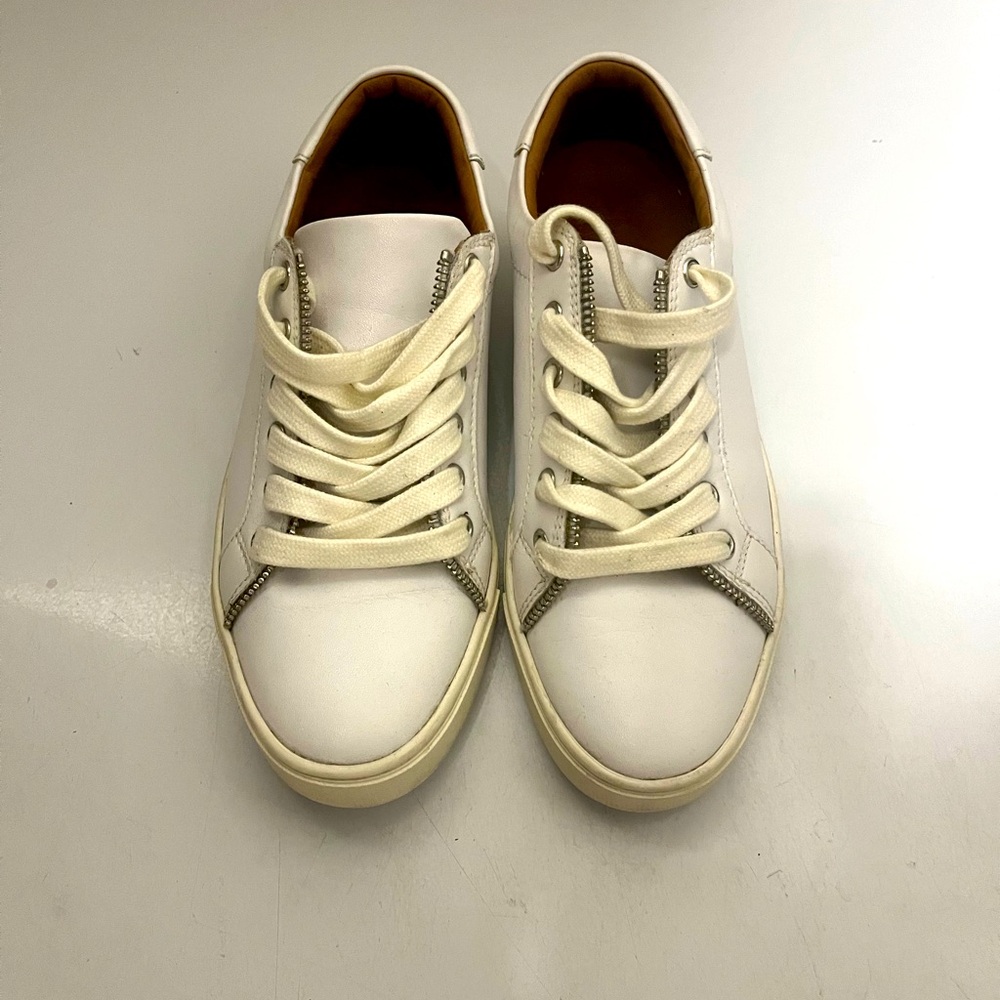 Frye & Co Sindy Moto Low Sneakers White Women Size 7.5